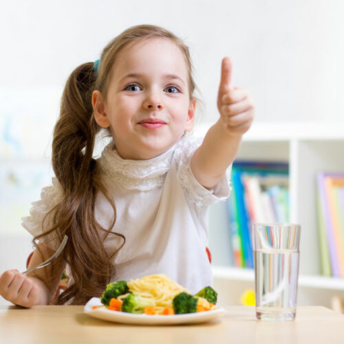 8 ways to get kids to eat healthier food