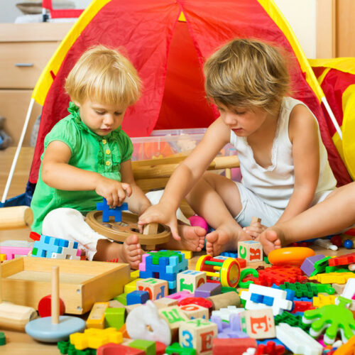 7 engaging toys for children