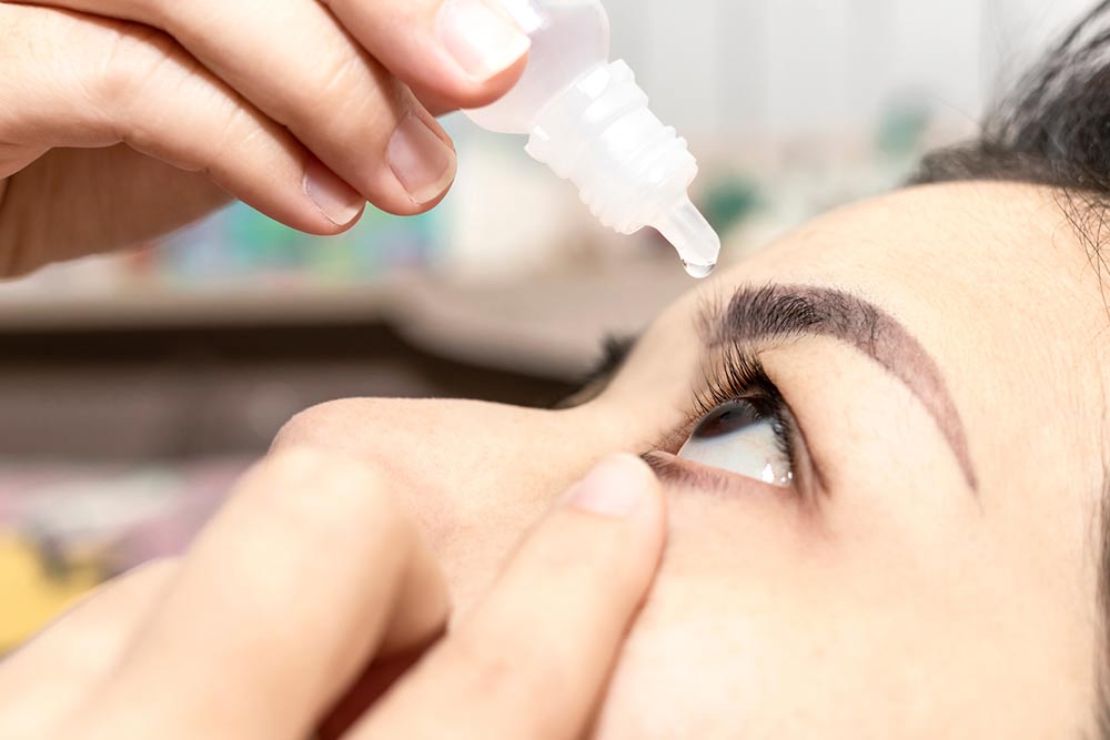 6 common signs of thyroid eye disease