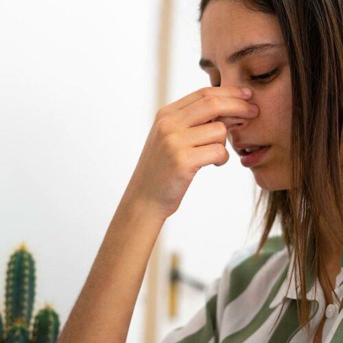 6 common symptoms of nasal polyps