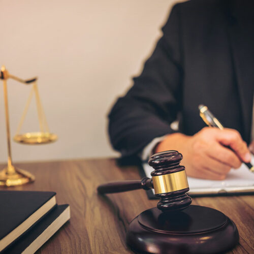 Top 8 mistakes people make when hiring an attorney